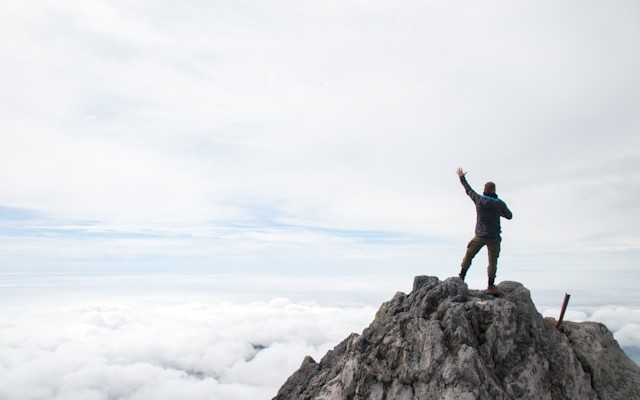 Architectural diagram showing SAFe 5.0 orchestrated MuleSoft and AWS multi-cloud flows