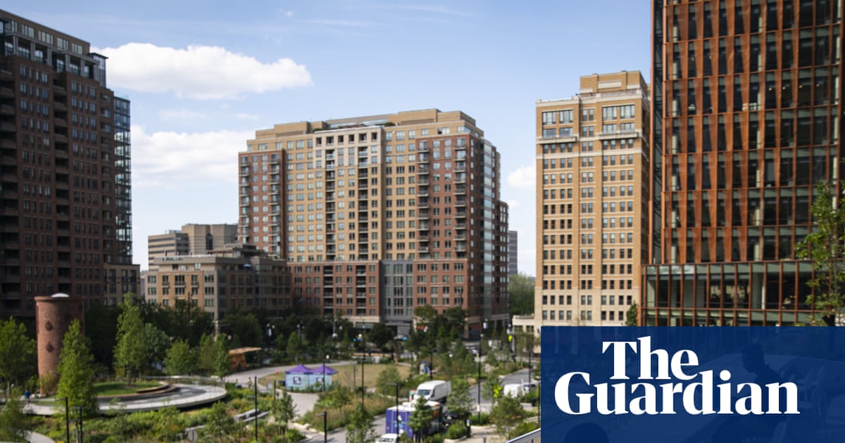 Chart showing surge in tech layoffs amid AI investment boom